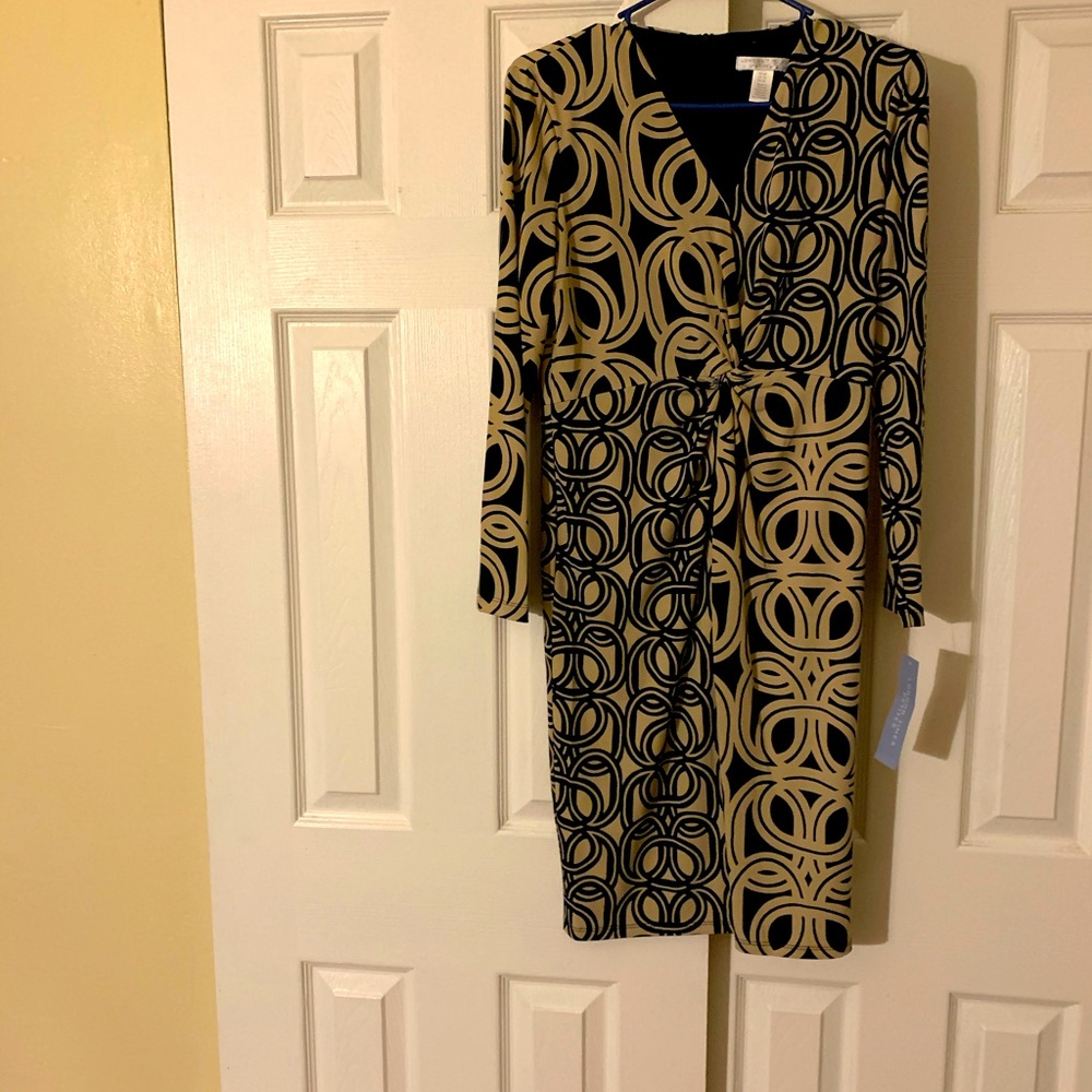 Dress navy taupe color with build hem elegant long sleeve
